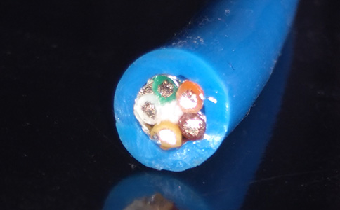 聚氨酯拖链电缆